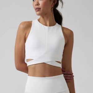 Athleta Conscious Cut out crop tank